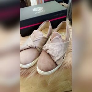 Vince Camuto Sneakers